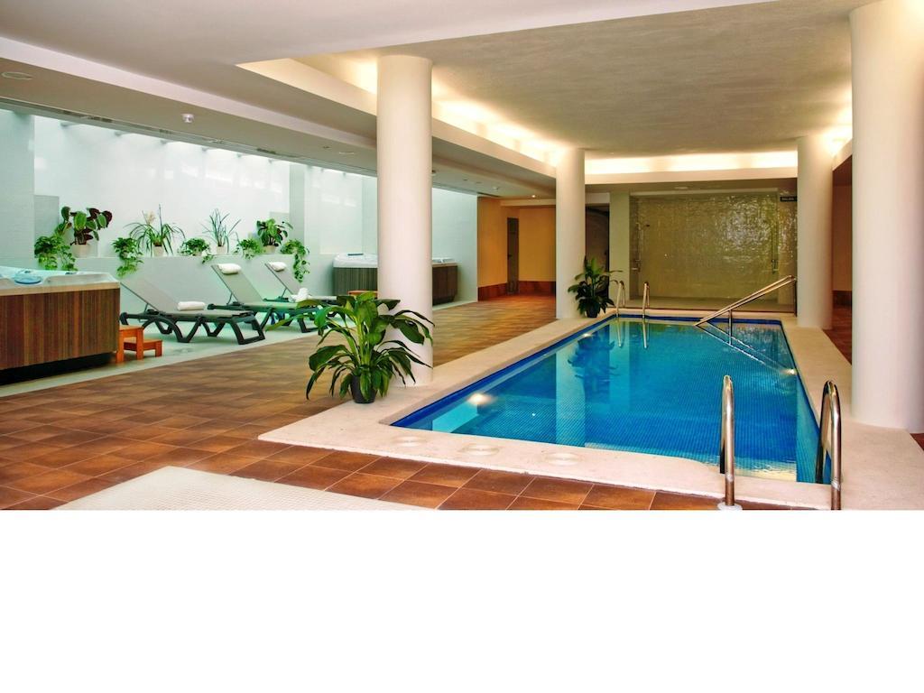Ballesol Costablanca Senior Resort Mayores De 55 Anos Cala de Finestrat Eksteriør bilde